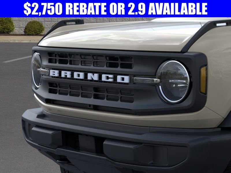 New 2025 Ford Bronco 4-Door image 19
