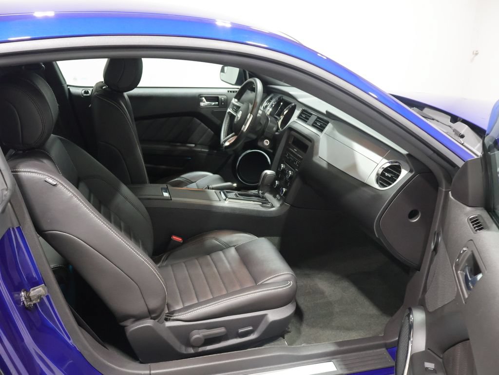 Used 2014 Ford Mustang GT Premium w/ Accessory Package 5 RWD image 19