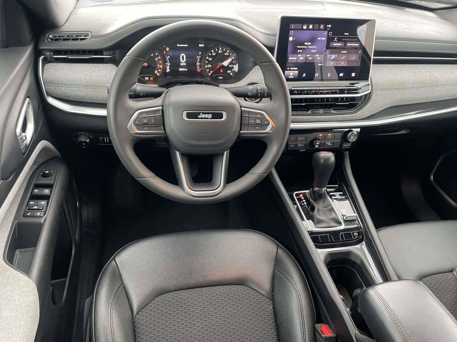 Used 2024 Jeep Compass Latitude AWD/4WD image 24