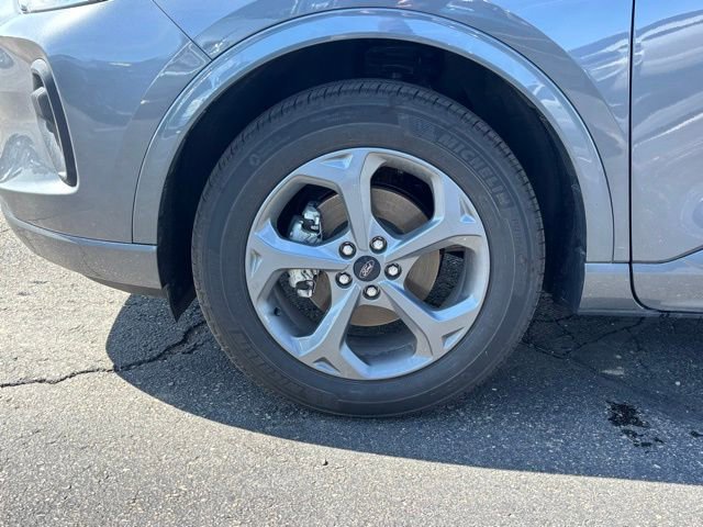 Used 2024 Ford Escape ST-Line w/ Tech Pack #1 image 11