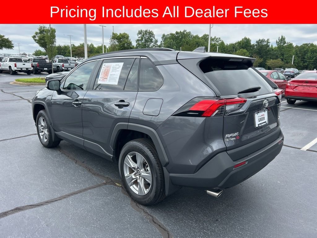 Used 2025 Toyota RAV4 XLE w/ Convenience Package FWD image 18