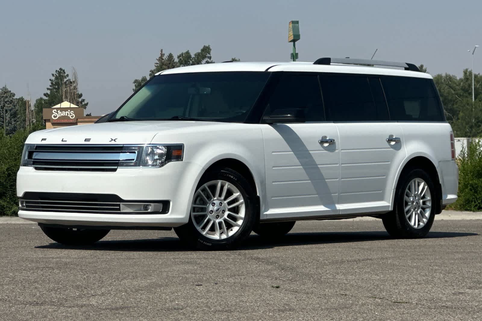 Used 2016 Ford Flex SEL FWD image 1