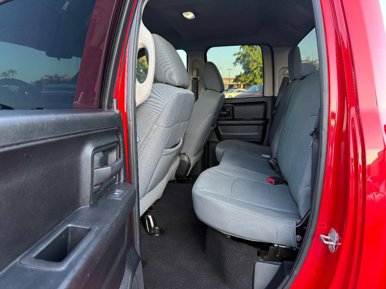 Used 2014 RAM 1500 Express AWD/4WD image 11