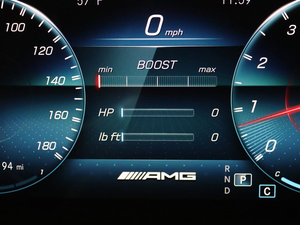 Used 2021 Mercedes-Benz GLA 35 AMG 4MATIC image 29