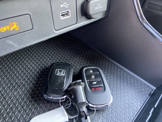 Used 2024 Honda CR-V LX image 43