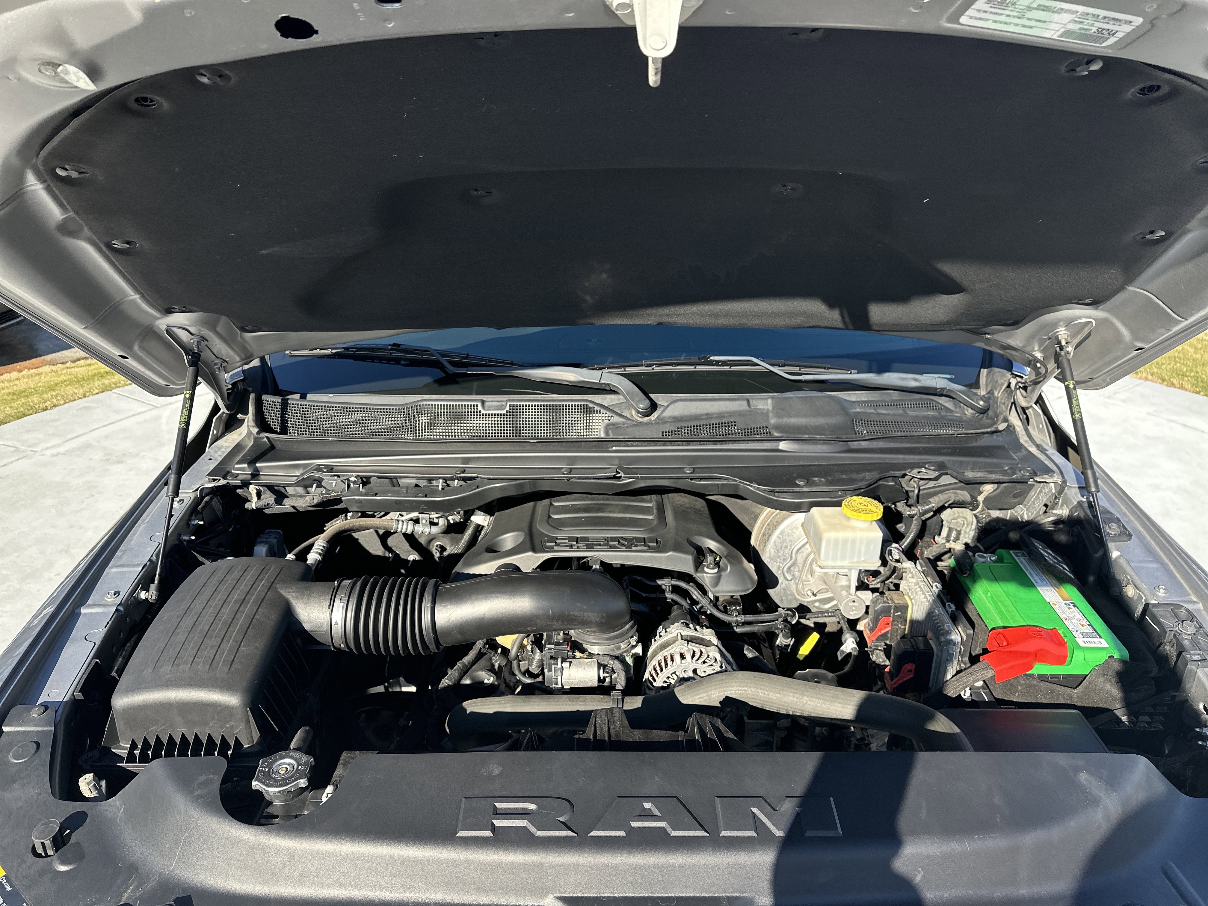 Used 2021 RAM 1500 Laramie w/ Sport Appearance Package image 33