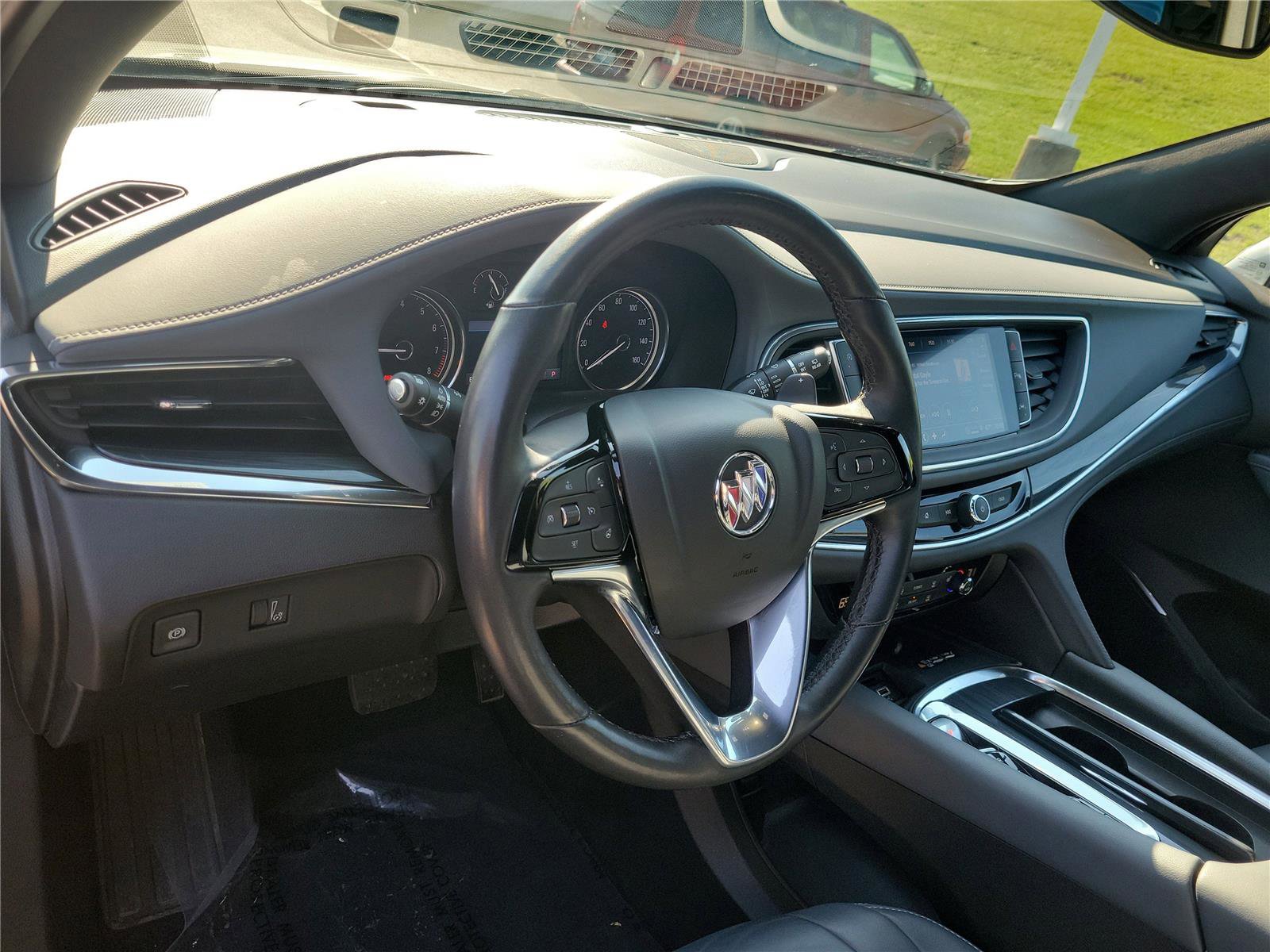 Used 2024 Buick Enclave Essence w/ Sport Touring Edition image 19