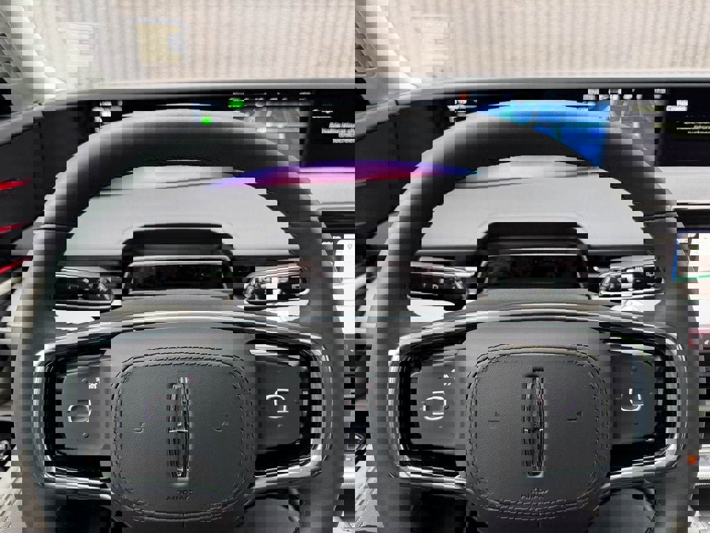 New 2026 Lincoln Nautilus Premier w/ Equipment Group 102A image 39