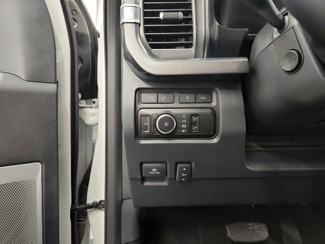 Used 2024 Ford F250 Platinum w/ FX4 Off-Road Package image 53