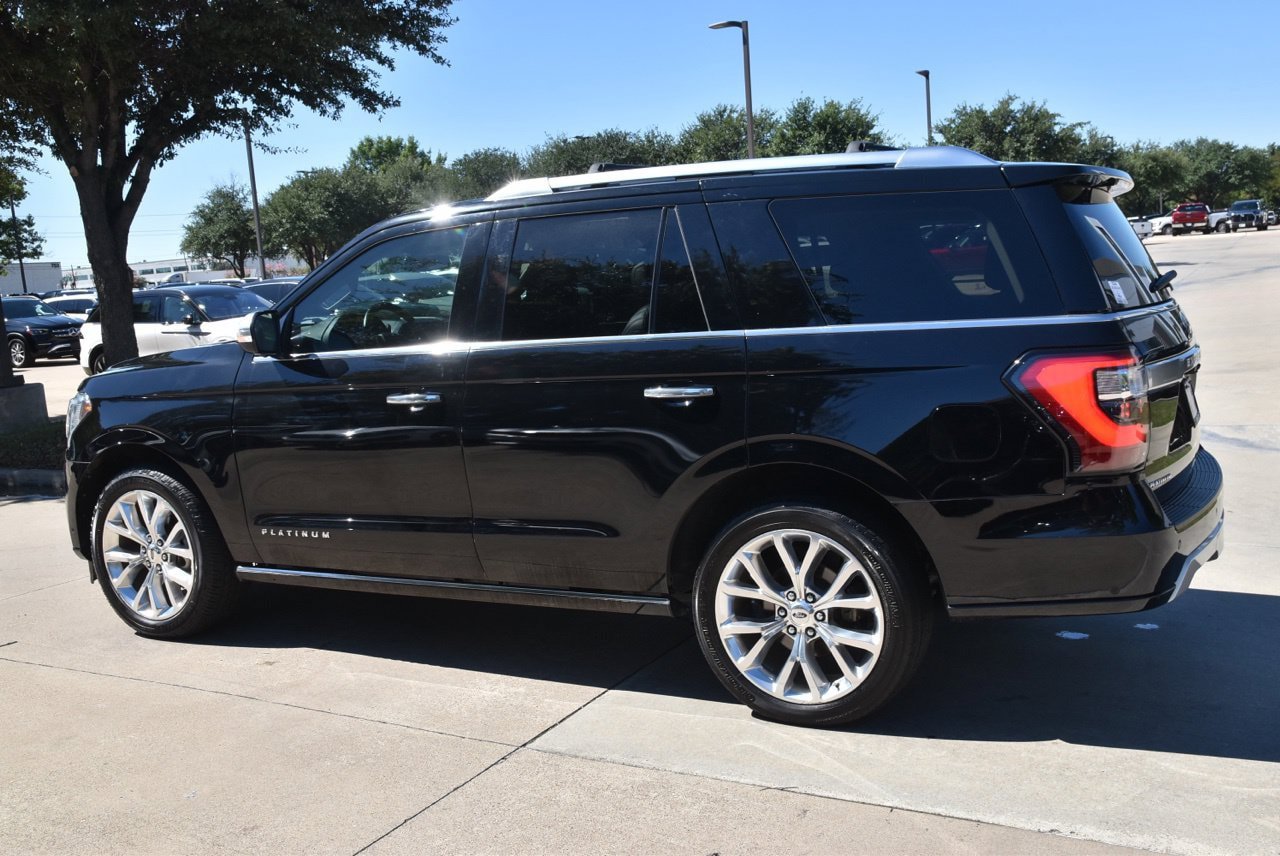 Used 2018 Ford Expedition Platinum AWD/4WD image 11