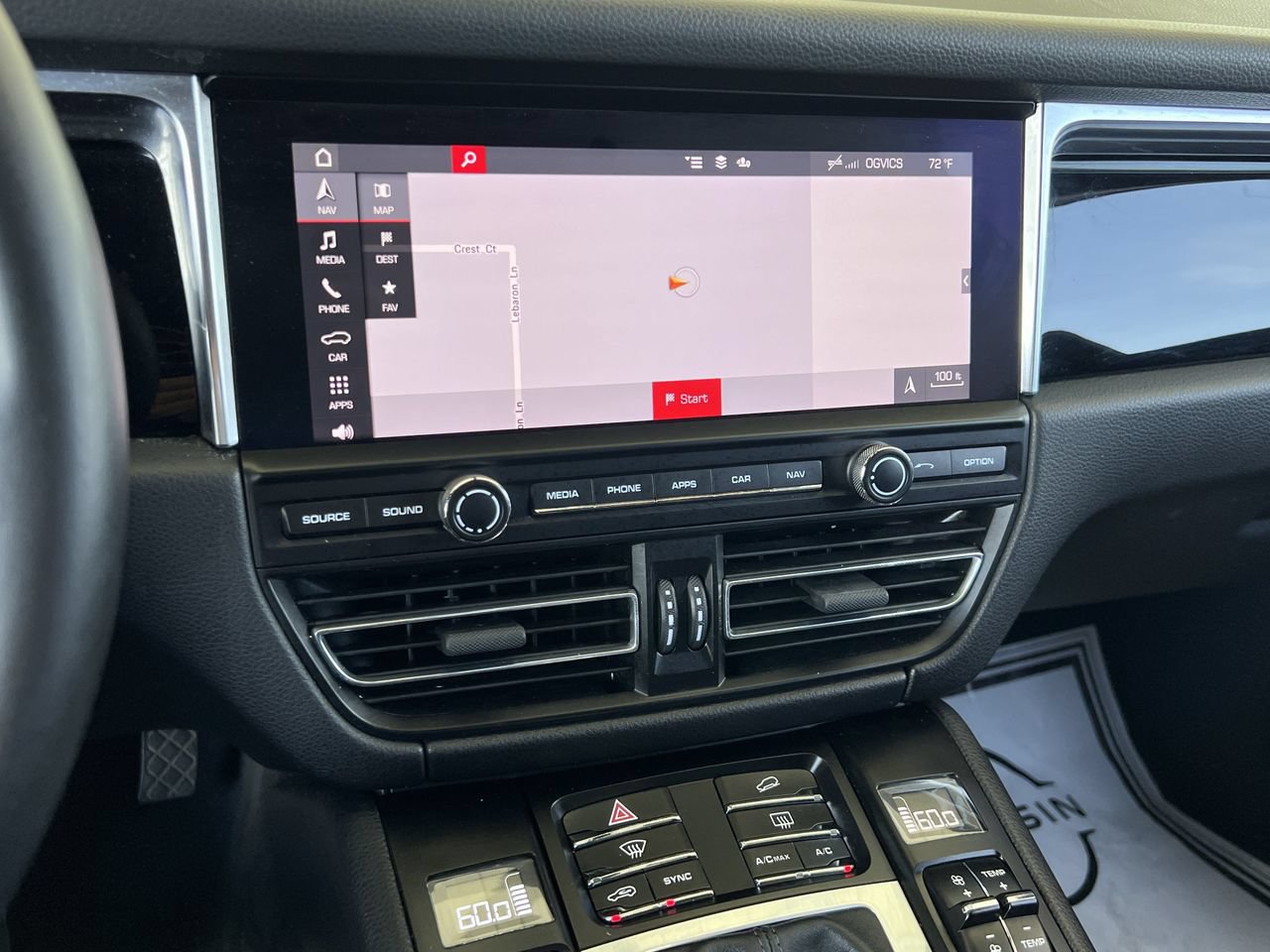 Used 2021 Porsche Macan AWD/4WD image 13