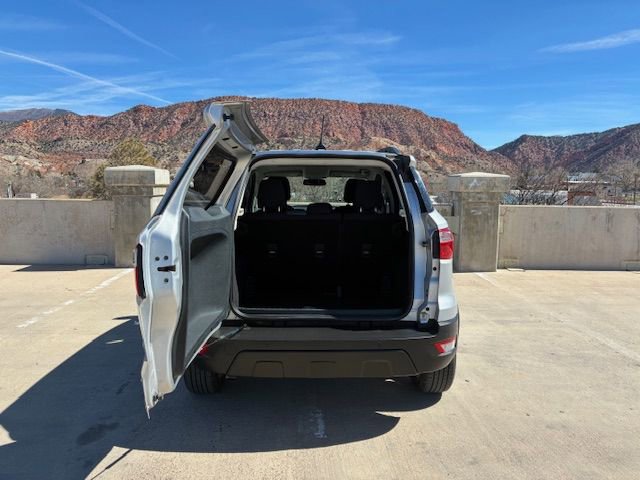 Used 2018 Ford EcoSport SE image 8