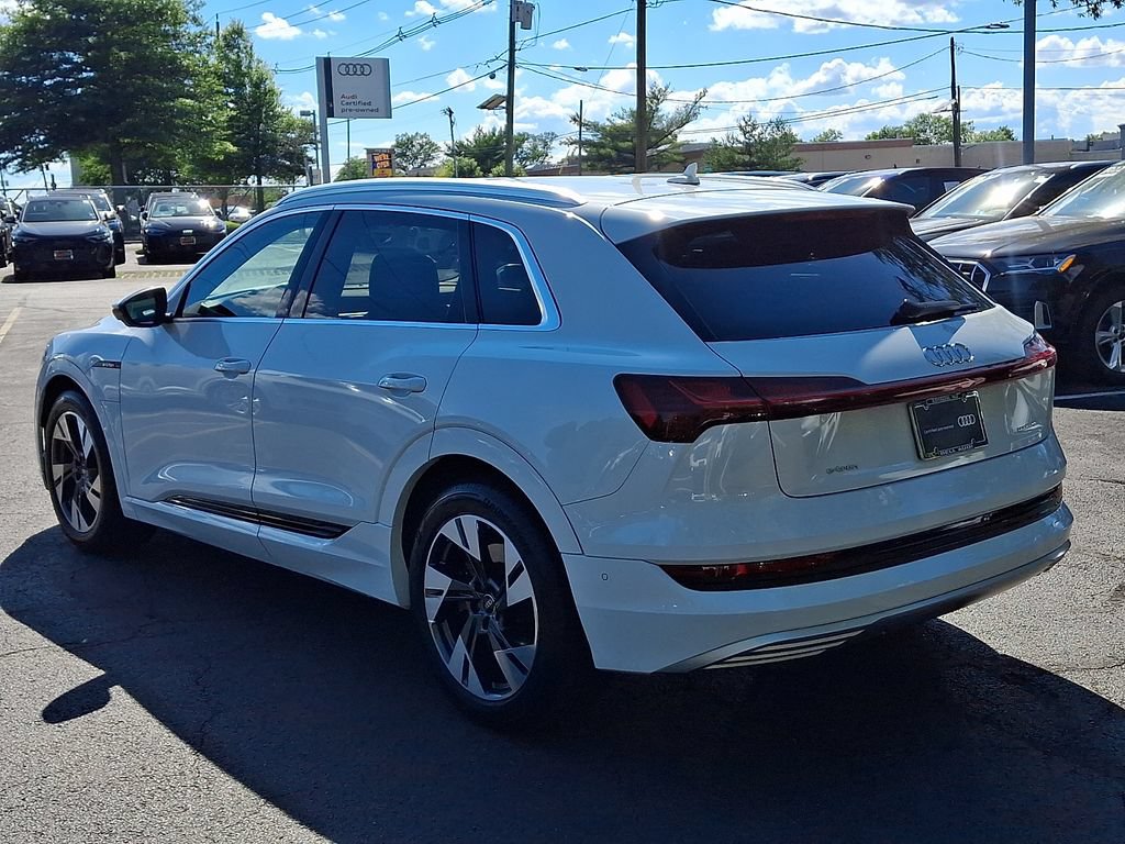 Certified 2023 Audi e-tron Premium Plus w/ Premium Plus Package AWD/4WD image 11