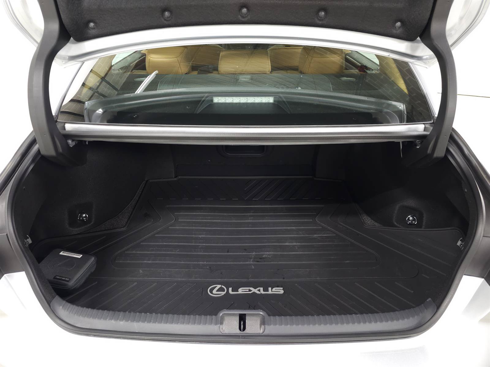 Certified 2025 Lexus ES 350 w/ Accessory Package (Z2) FWD image 8