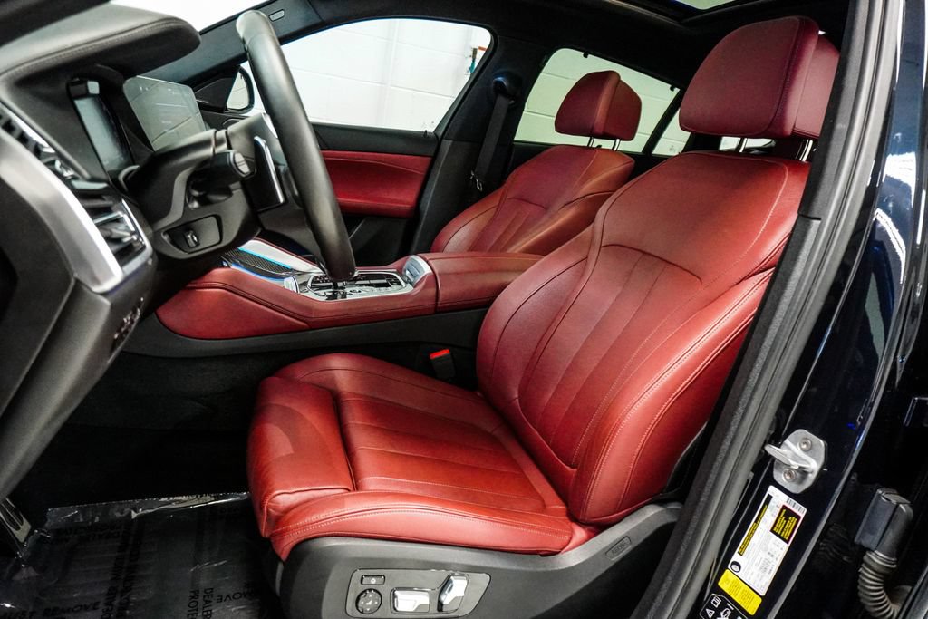 Used 2020 BMW X6 M50i w/ Executive Package AWD/4WD image 6