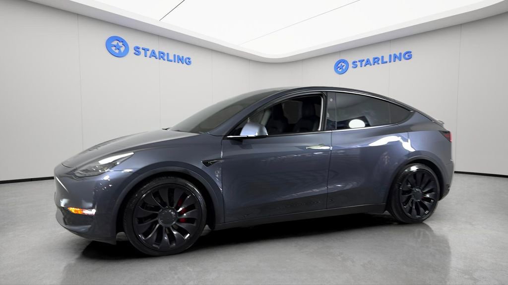 Used 2022 Tesla Model Y Performance image 2
