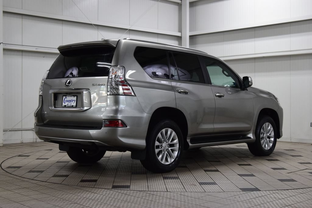 Used 2022 Lexus GX 460 Premium w/ Premium Package AWD/4WD image 8