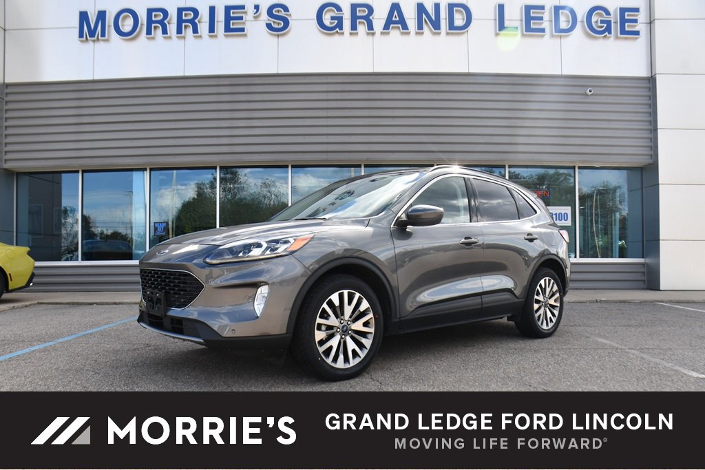 Used 2022 Ford Escape Titanium
