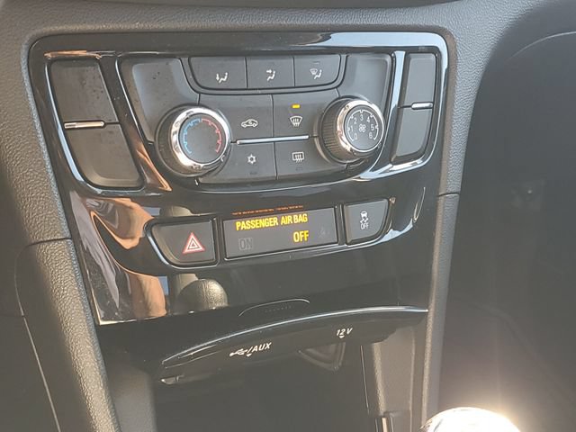 Certified 2020 Buick Encore Preferred FWD image 25