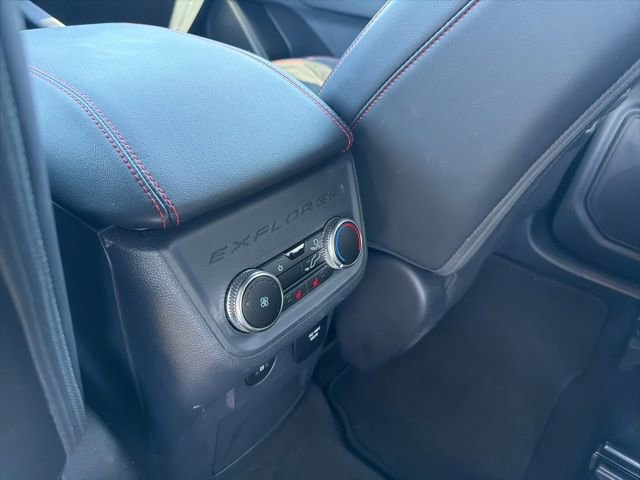 Used 2025 Ford Explorer ST AWD/4WD image 26