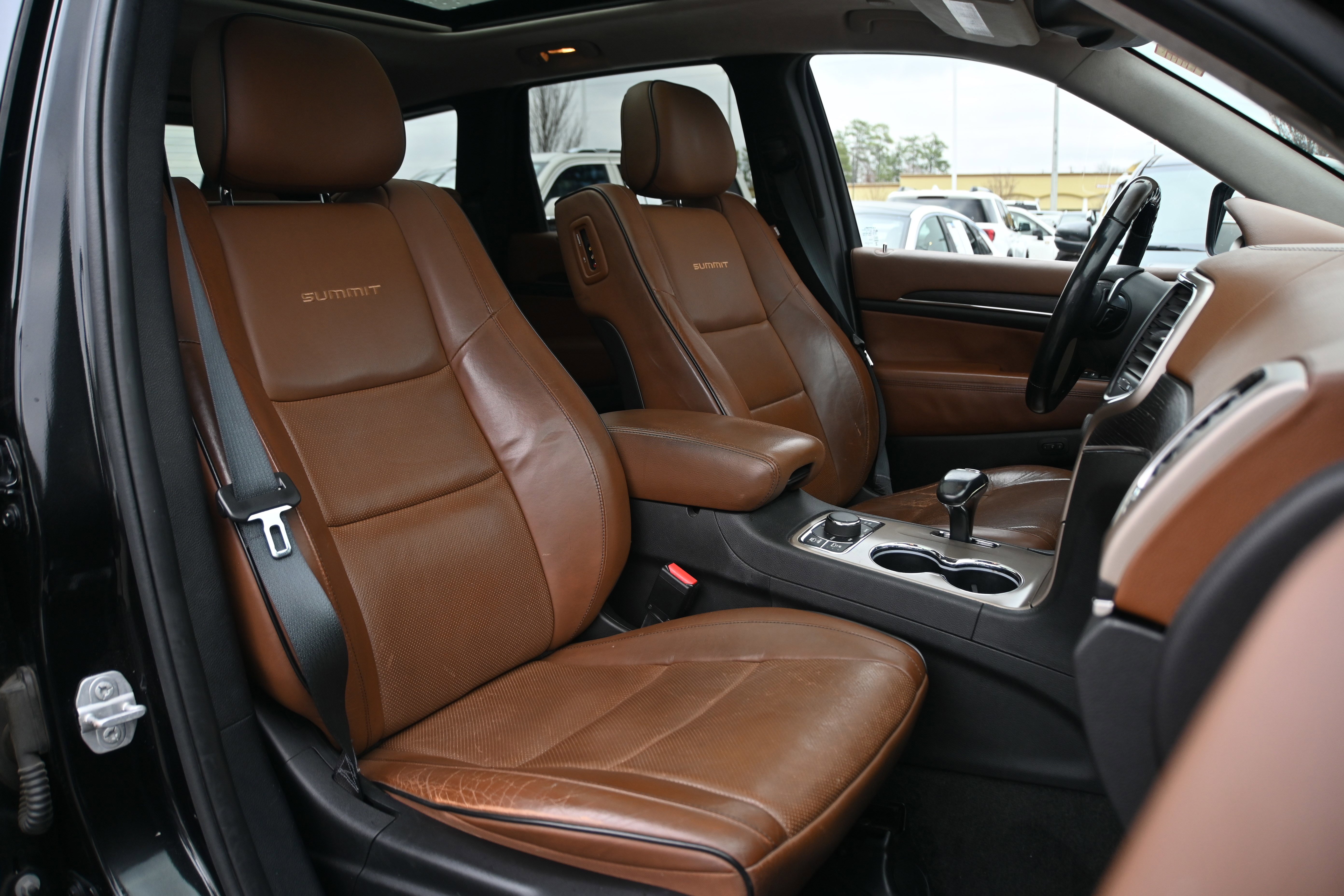 Used 2015 Jeep Grand Cherokee Summit image 18