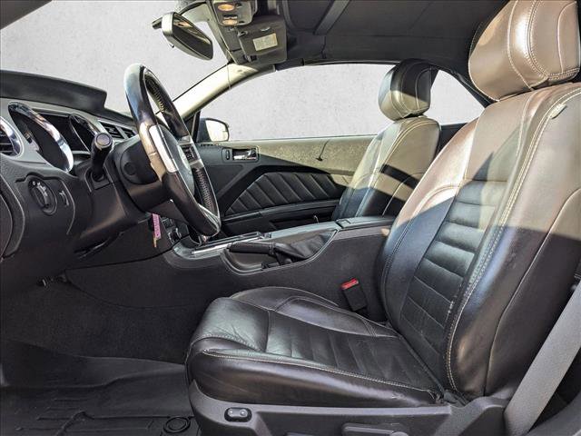 Used 2014 Ford Mustang Premium w/ Comfort Package image 16