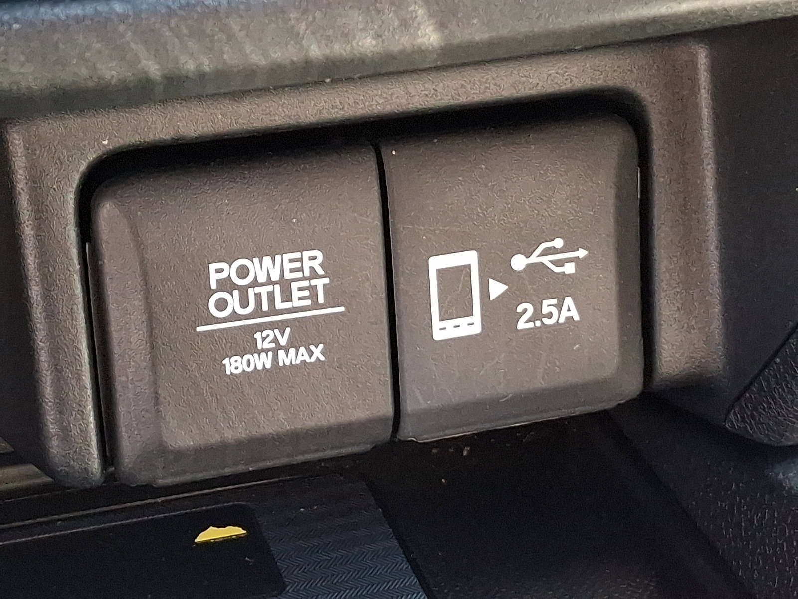 Used 2023 Honda Passport Elite image 24