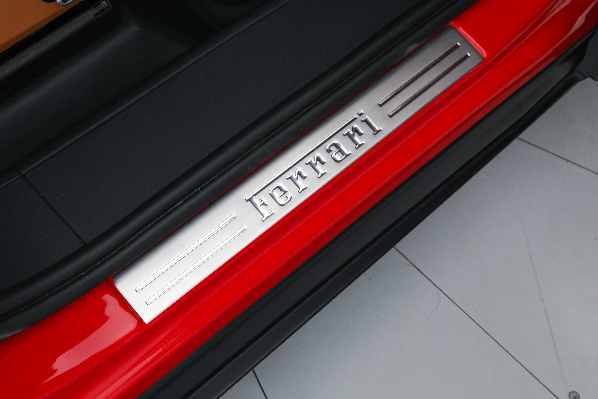 Certified 2026 Ferrari Purosangue AWD/4WD image 24