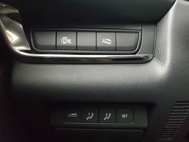 Certified 2025 MAZDA CX-30 AWD 2.5 S w/ Premium Package image 35