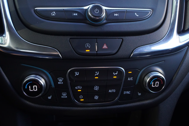 Used 2022 Chevrolet Equinox LT FWD image 18