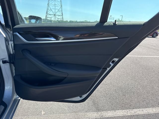 Used 2019 BMW 530i xDrive w/ Convenience Package AWD/4WD image 12