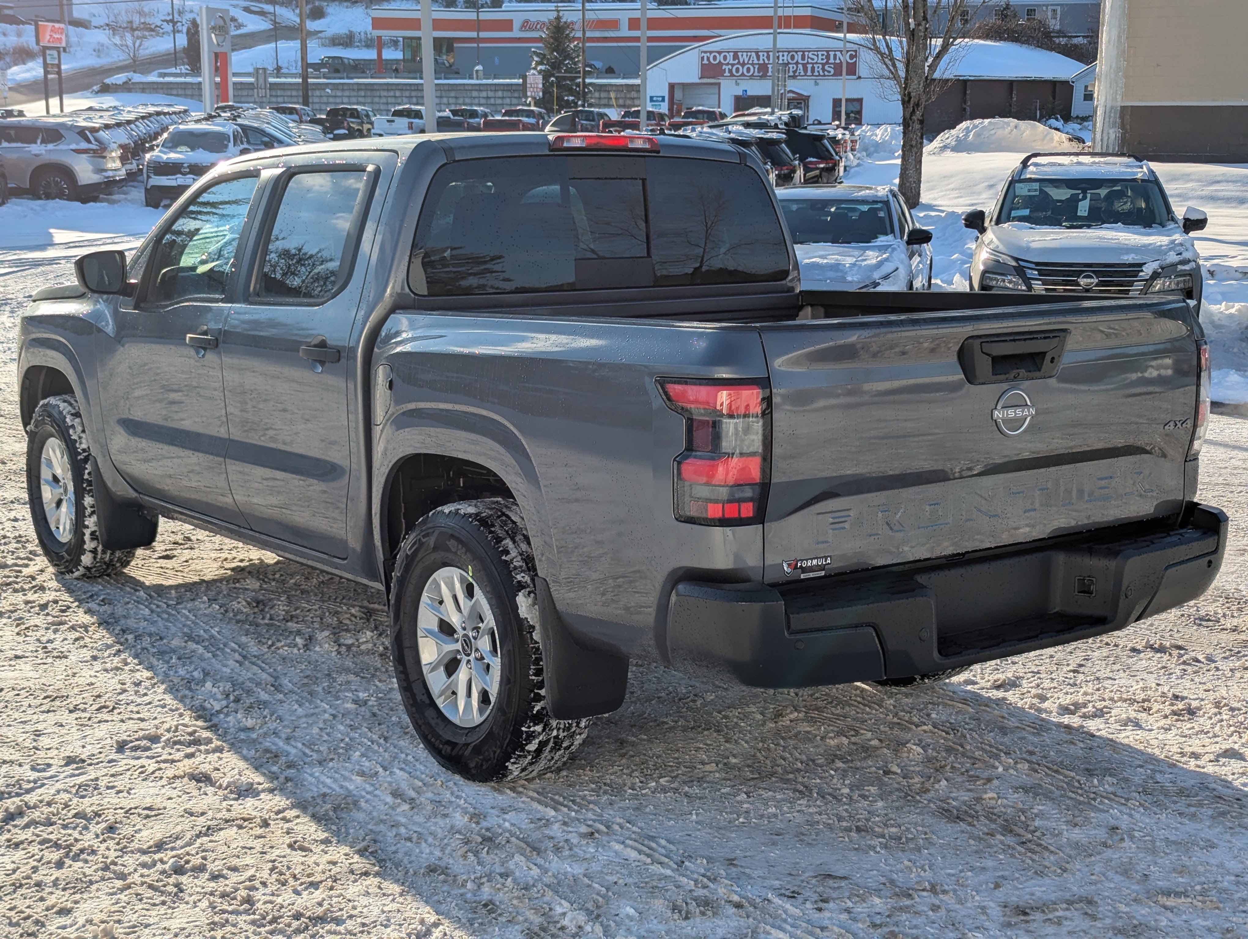 New 2026 Nissan Frontier S image 5