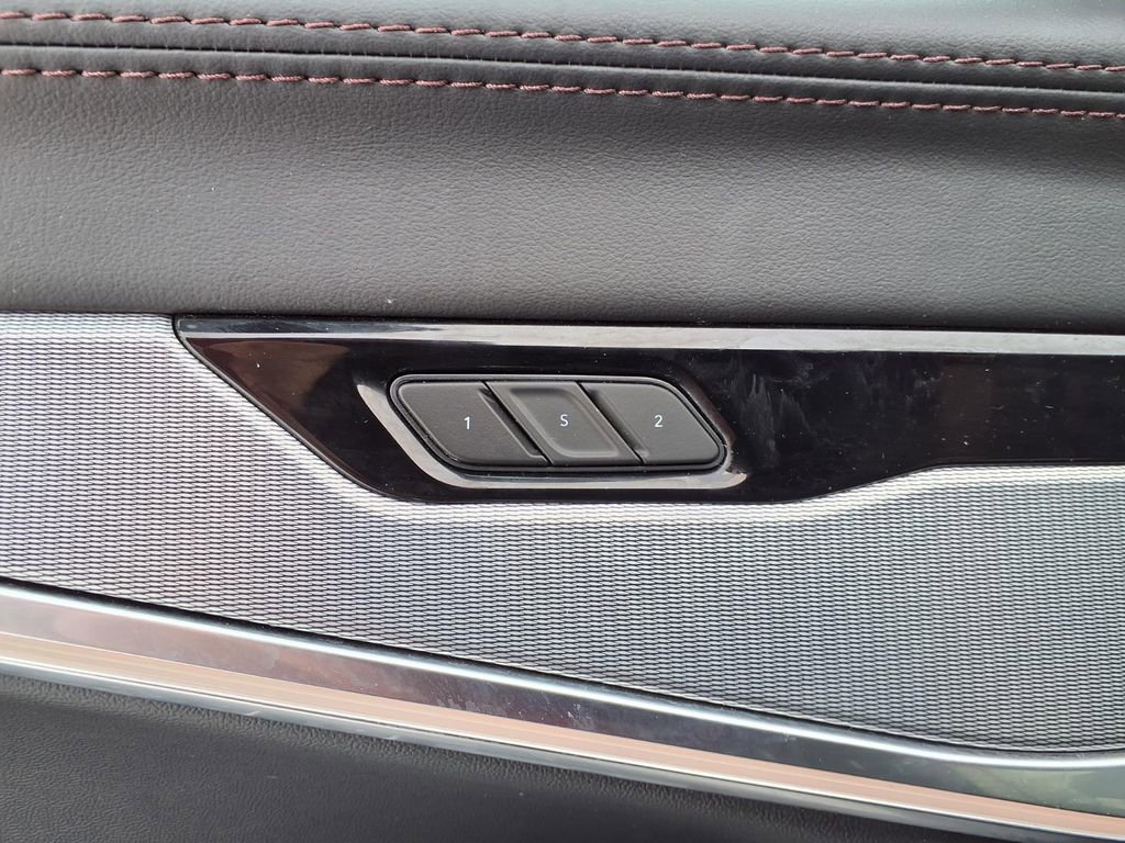 Used 2024 Jeep Wagoneer Launch Edition image 26