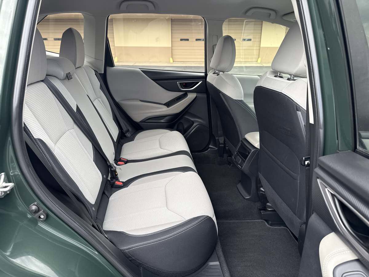 Used 2023 Subaru Forester Premium image 19
