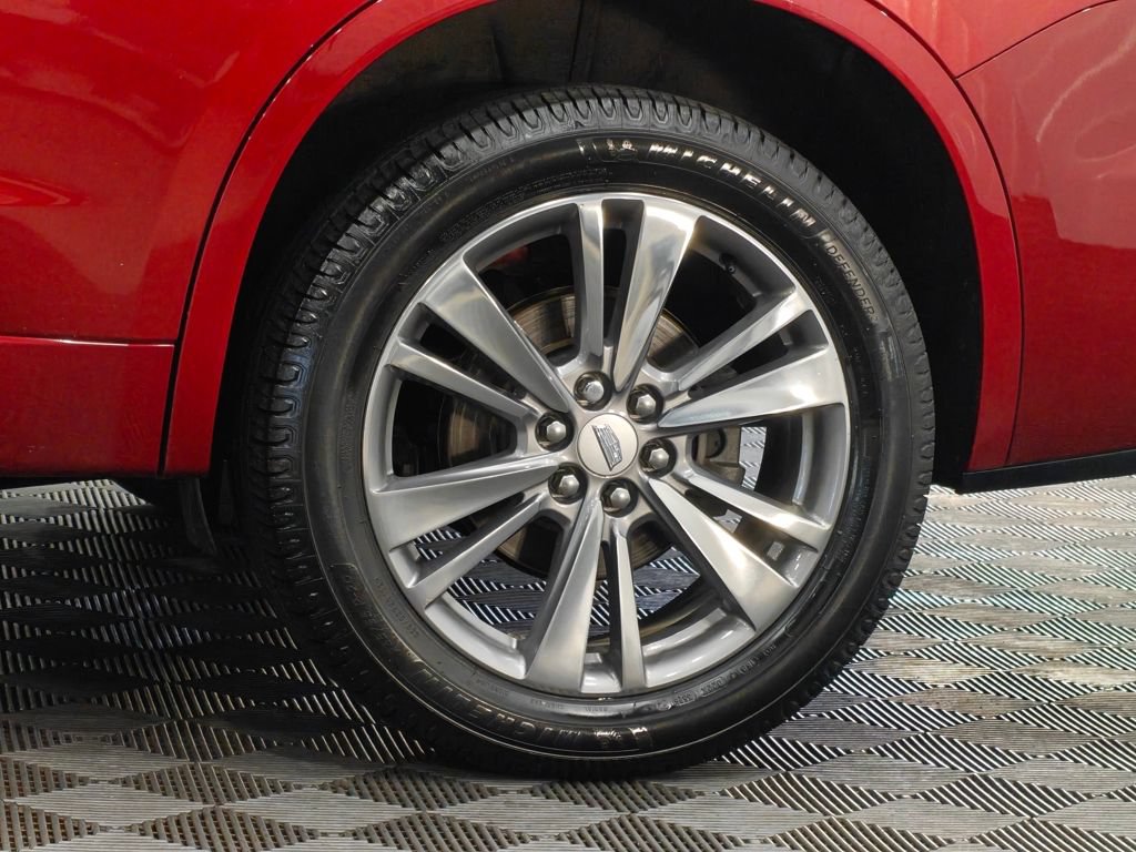 Used 2022 Cadillac XT6 Premium Luxury w/ LPO, Floor Liner Package AWD/4WD image 64