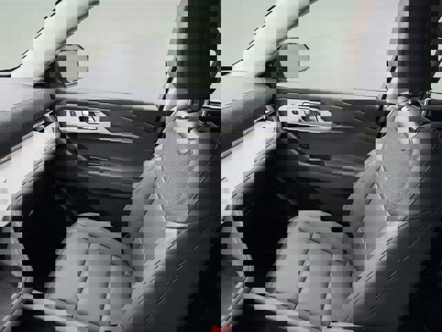 New 2026 Ford Explorer Active w/ Active Comfort Package image 16