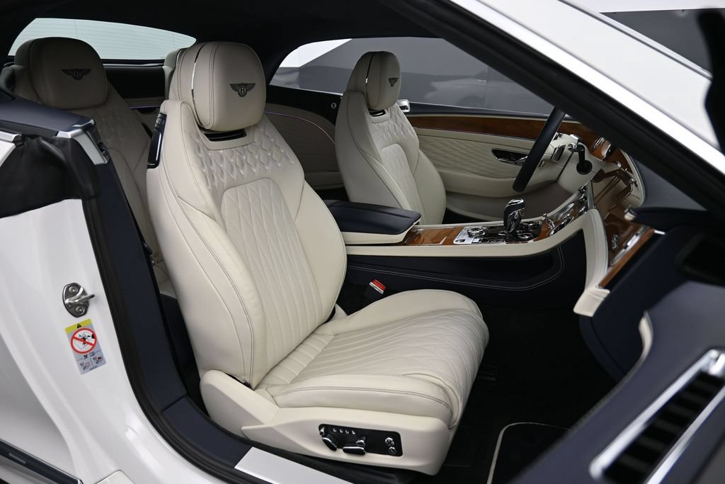 Used 2026 Bentley Continental GT Azure AWD/4WD image 28