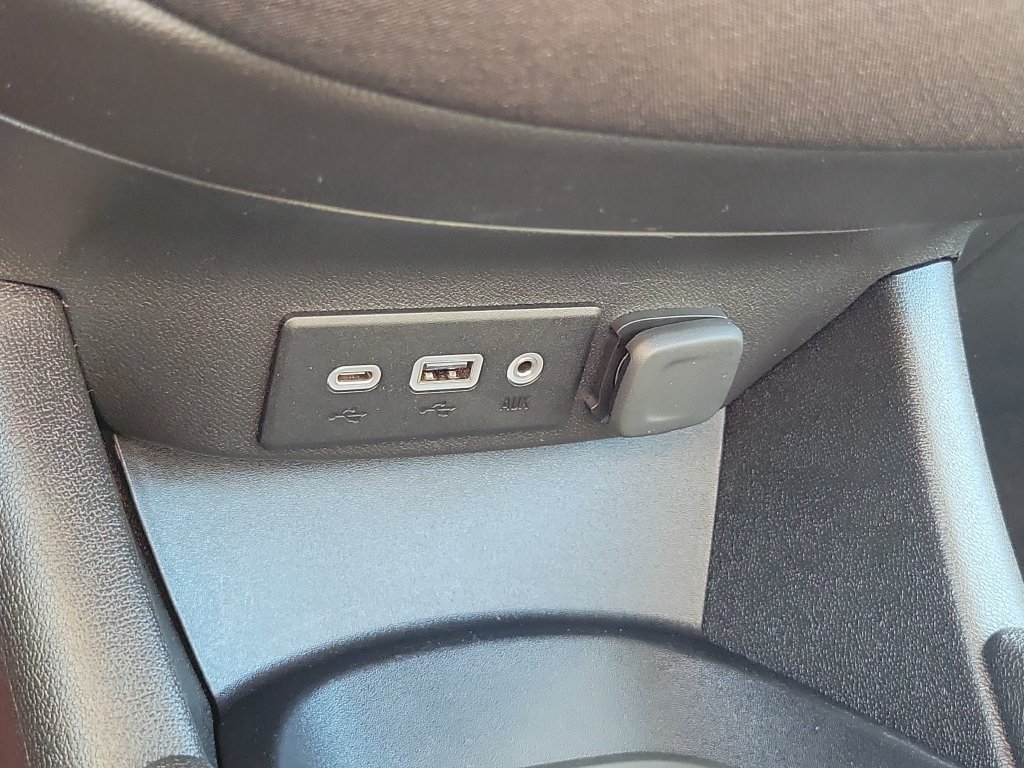 Used 2024 Chevrolet Malibu LS FWD image 23
