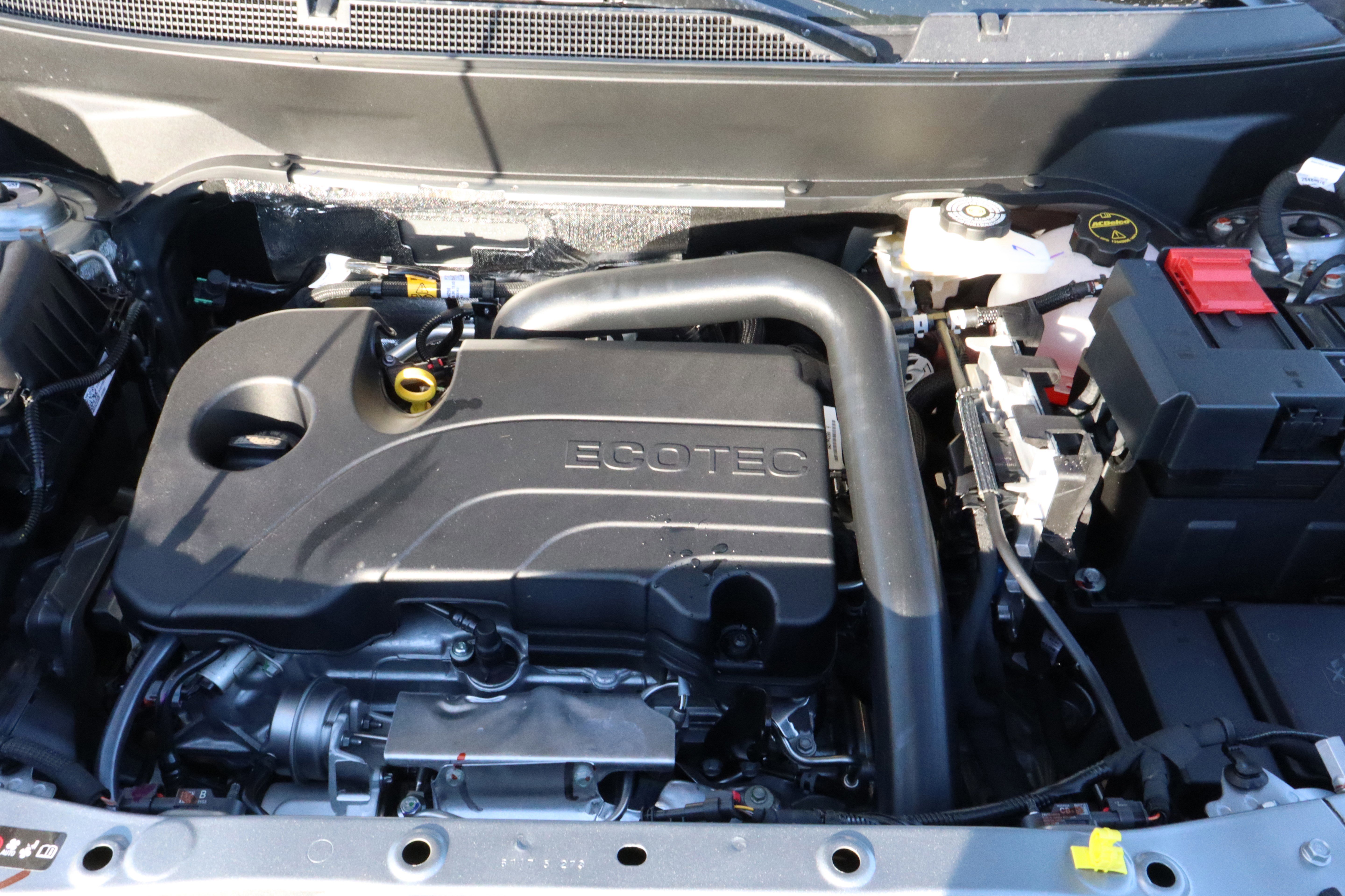 New 2026 GMC Terrain AT4 w/ Convenience Package III image 18