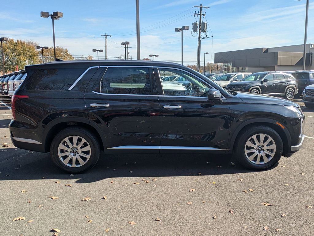 Certified 2024 Hyundai Palisade SEL image 4