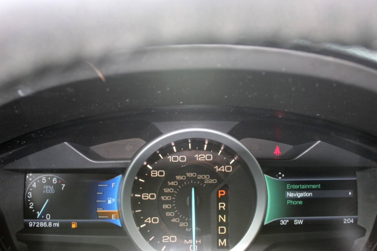 Used 2015 Ford Explorer XLT w/ Equipment Group 202A AWD/4WD image 31