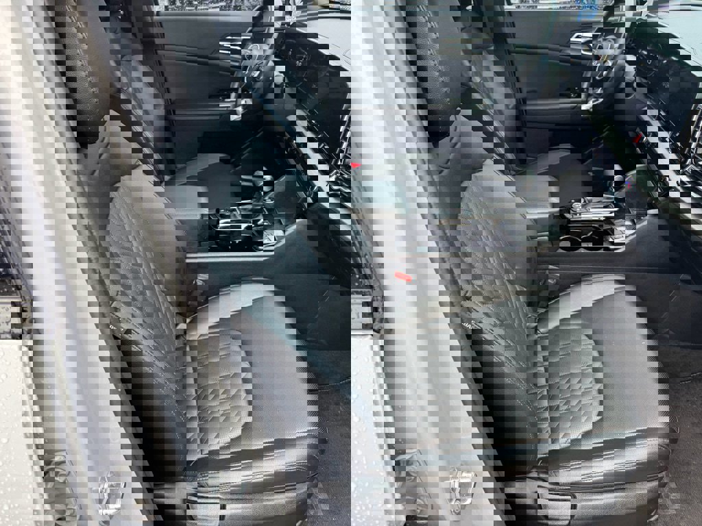 Used 2024 Kia Sportage X-Line w/ X-Line Premium Package image 17