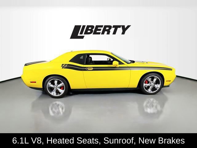 Used 2010 Dodge Challenger SRT8 w/ Special Edition Group image 8