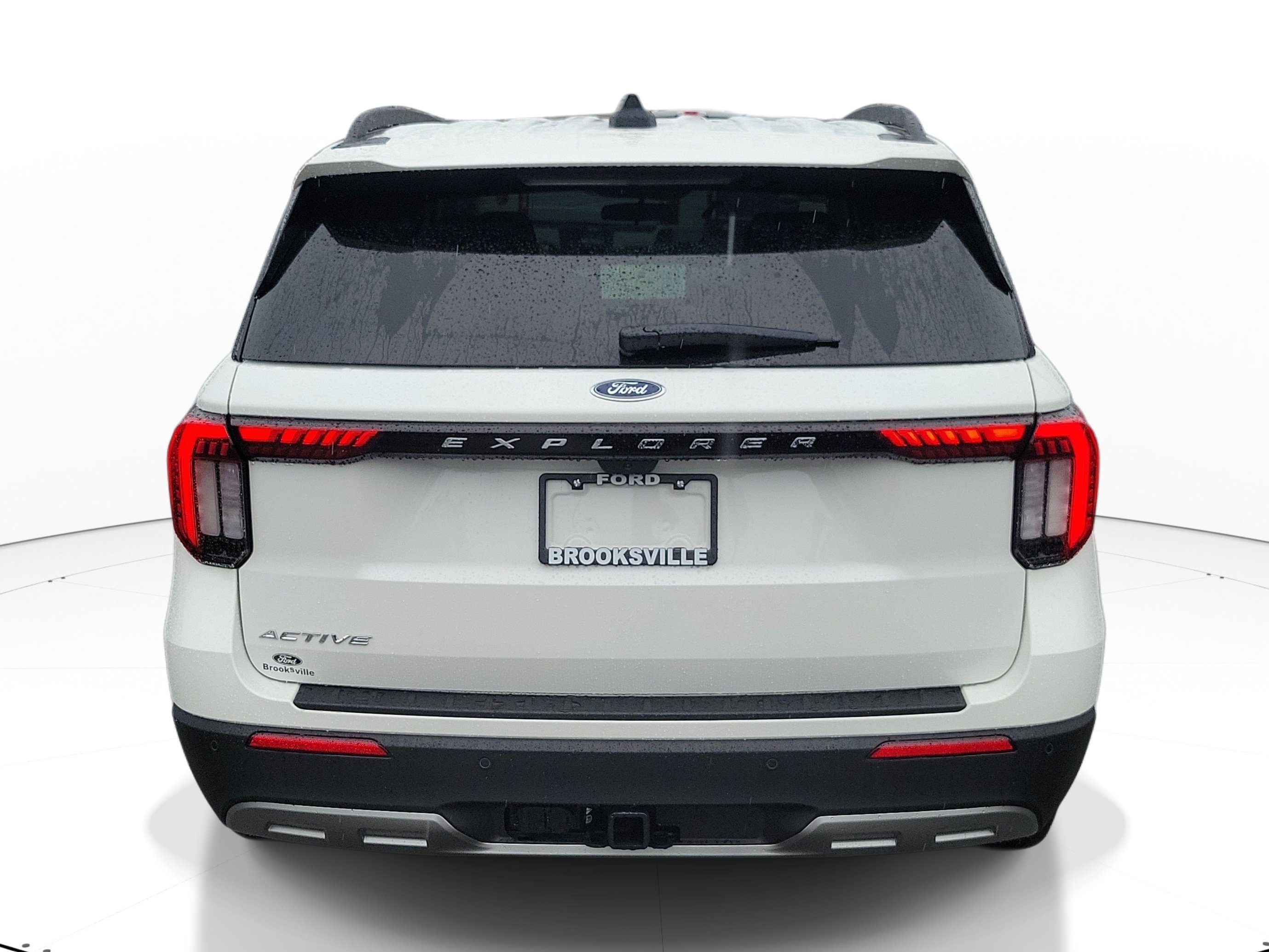 New 2026 Ford Explorer Active w/ Active Comfort Package RWD image 3