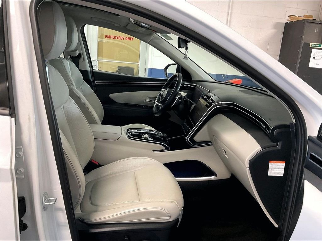Used 2024 Hyundai Tucson Limited AWD/4WD image 11