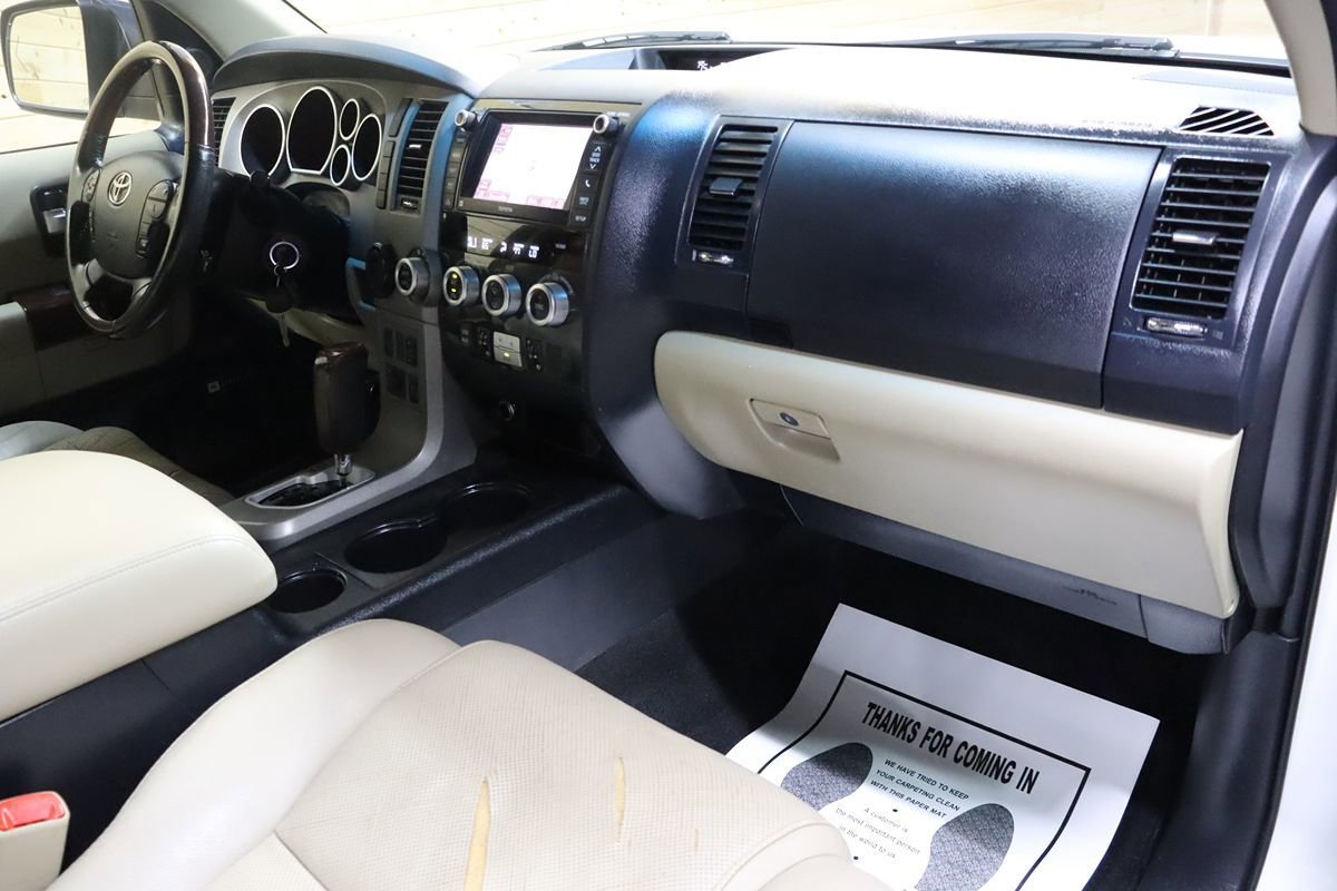 Used 2013 Toyota Sequoia Platinum RWD image 73