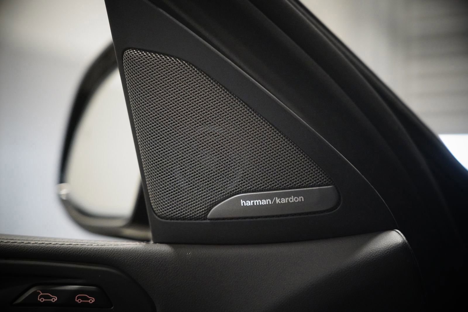 Used 2026 BMW X6 xDrive40i image 29