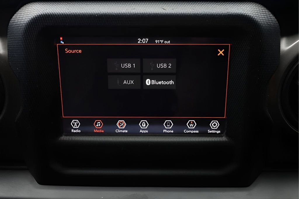 Used 2022 Jeep Gladiator Sport AWD/4WD image 29