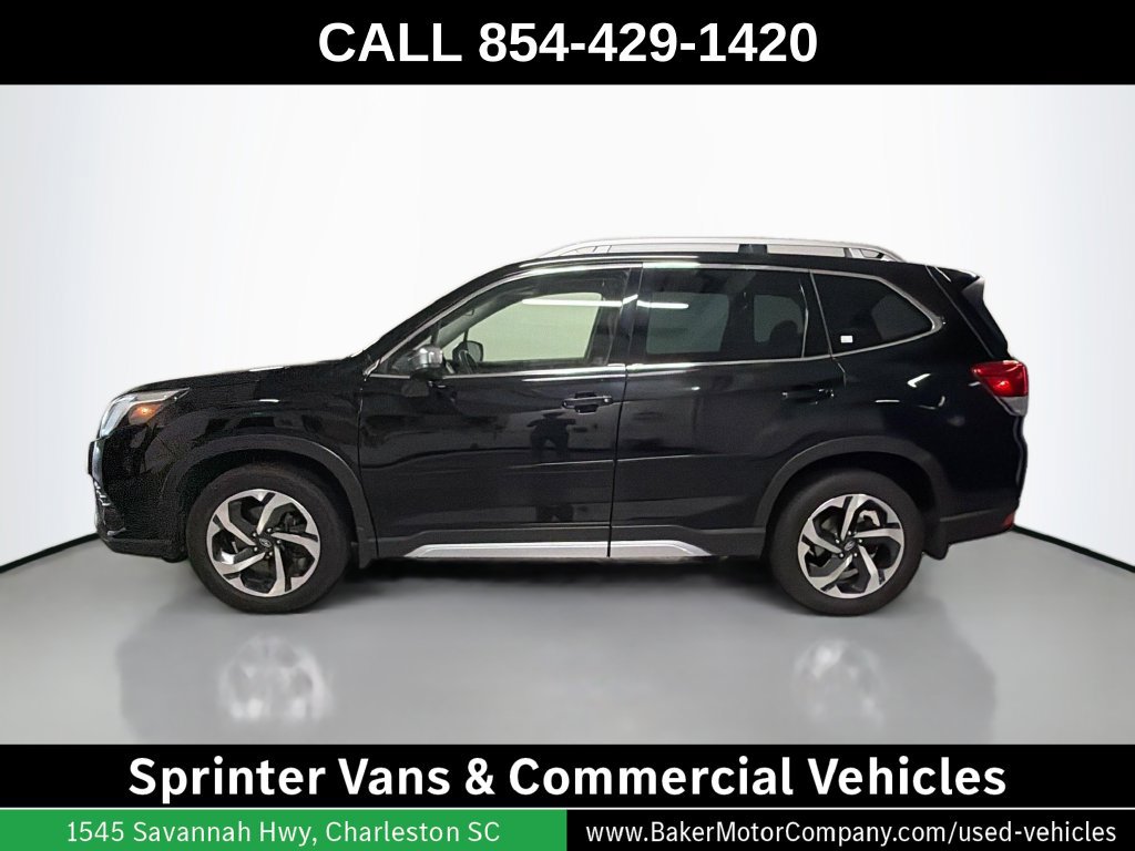Used 2022 Subaru Forester Touring AWD/4WD image 2