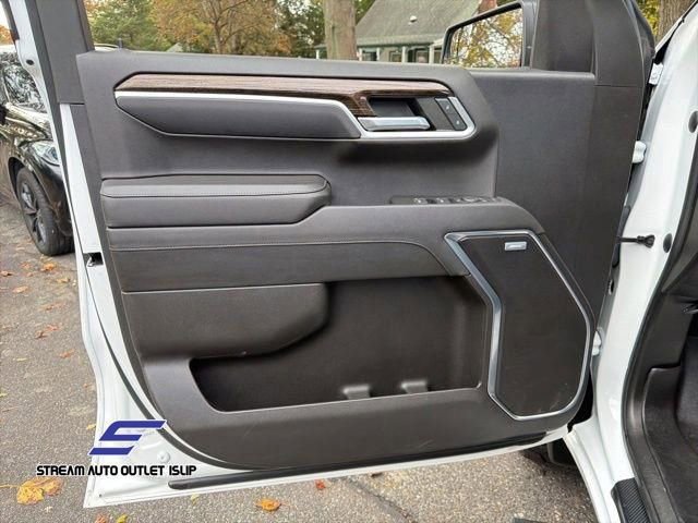 Used 2022 GMC Sierra 1500 Elevation w/ Preferred Package image 32